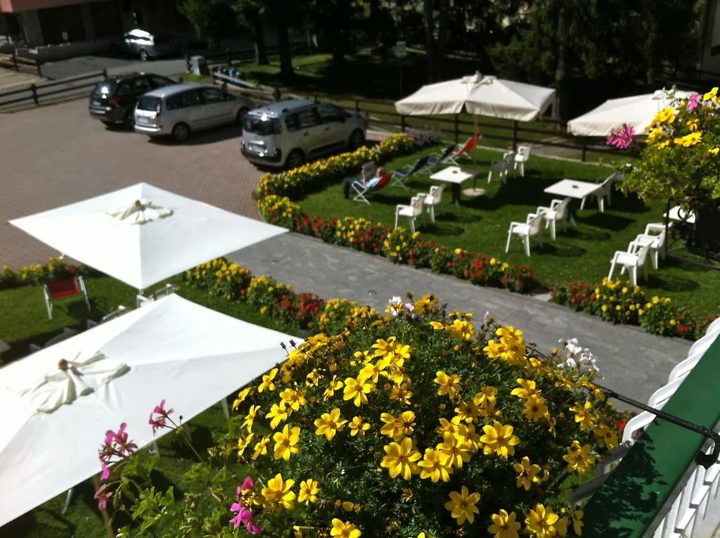 Hotel Ginepro Aprica