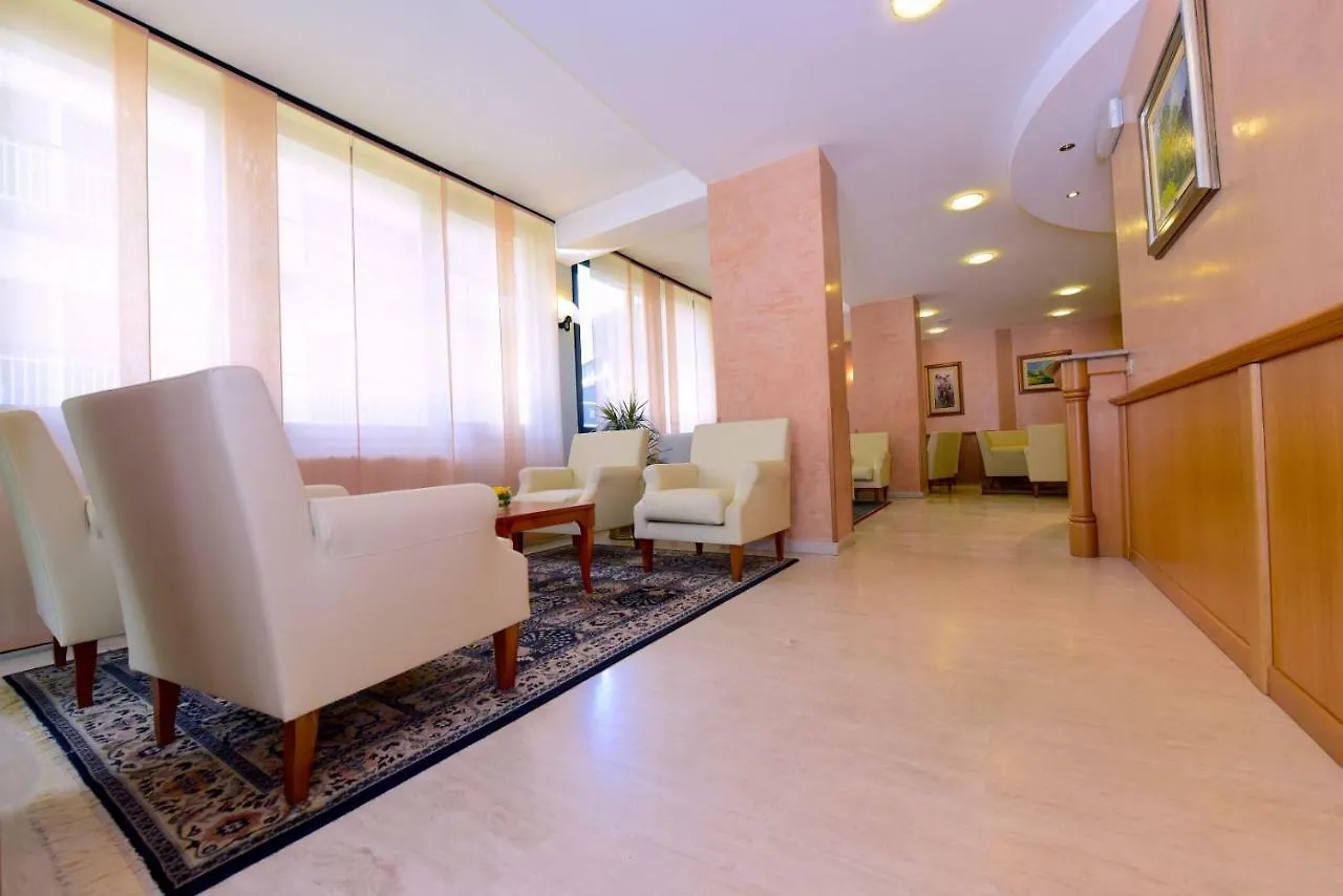 Hotel Ginepro Aprica