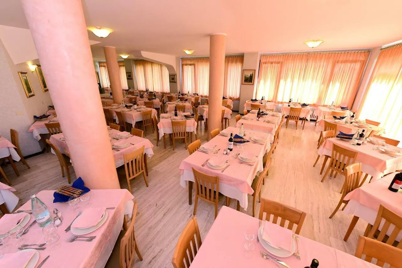 Hotel Ginepro Aprica