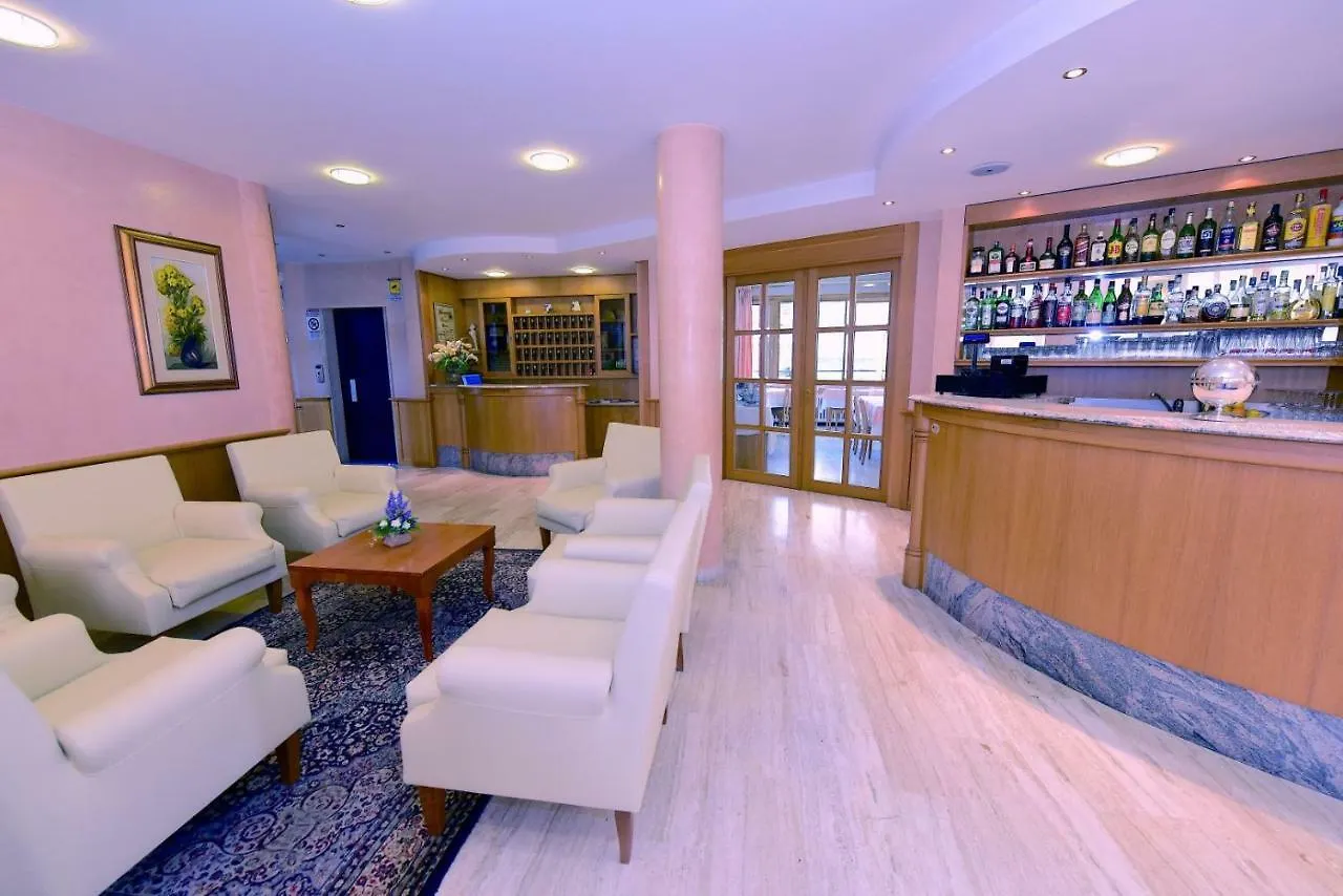 Hotel Ginepro Aprica 3*,  Italy